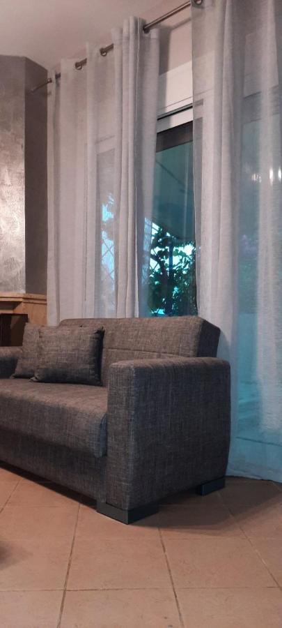 Seaside Deluxe Apartment สกาลา กัลลีราคิส ภายนอก รูปภาพ