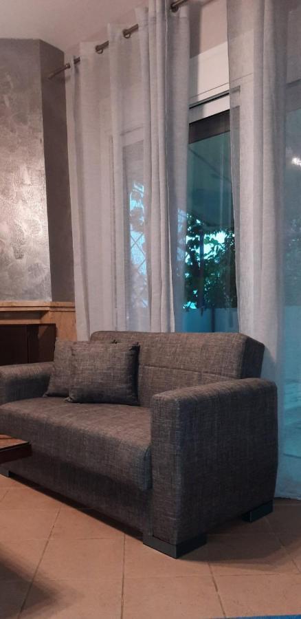 Seaside Deluxe Apartment สกาลา กัลลีราคิส ภายนอก รูปภาพ