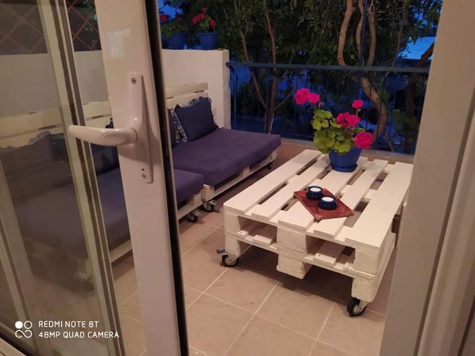 Seaside Deluxe Apartment สกาลา กัลลีราคิส ภายนอก รูปภาพ