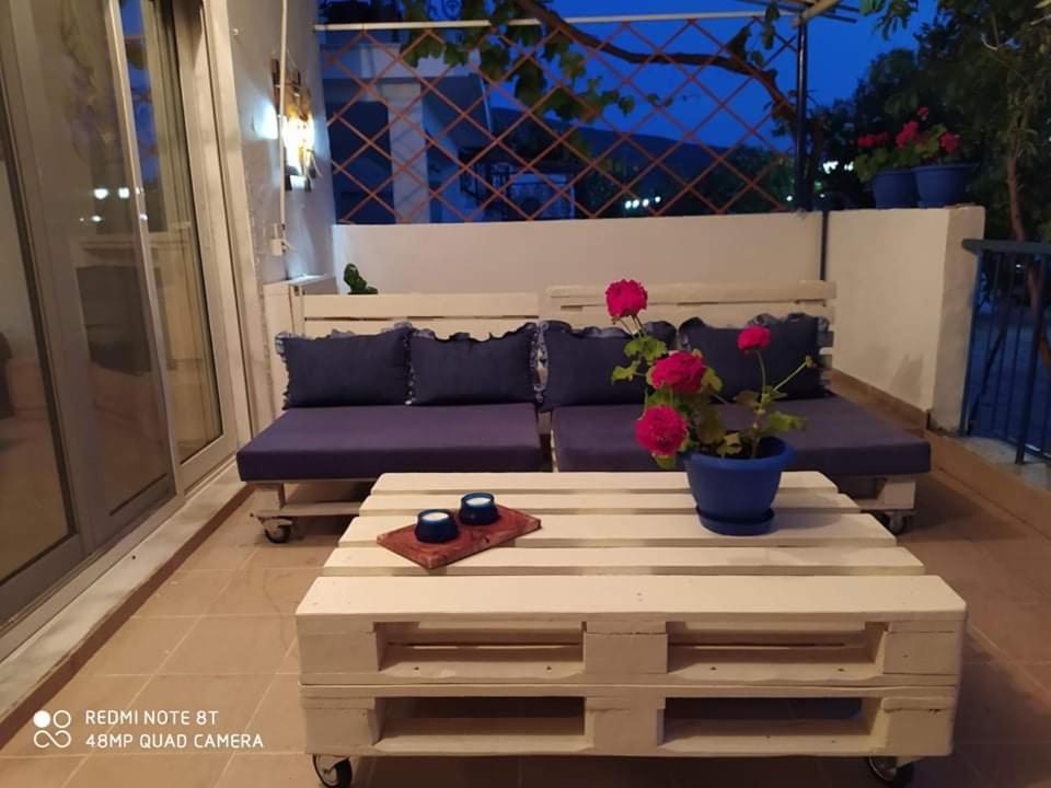 Seaside Deluxe Apartment สกาลา กัลลีราคิส ภายนอก รูปภาพ